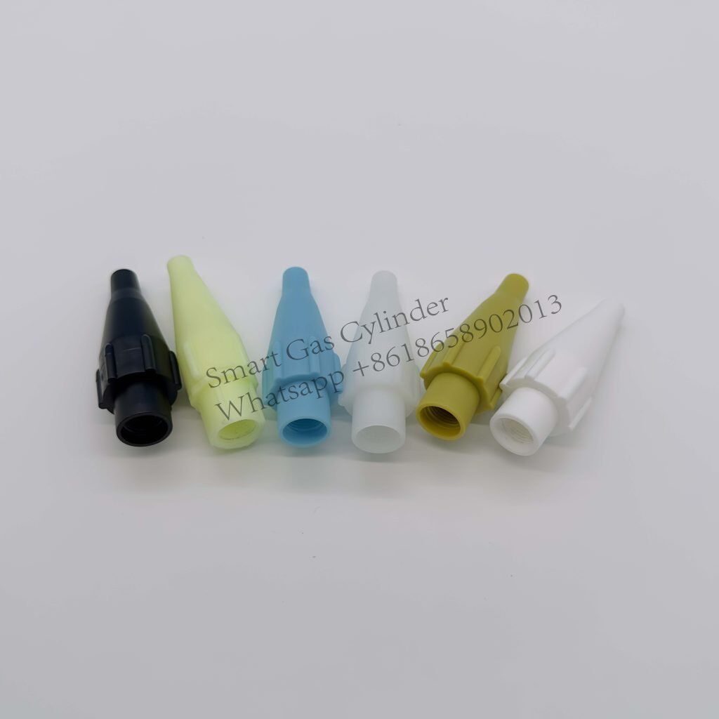 N2O cylinder nozzles for gas releasing